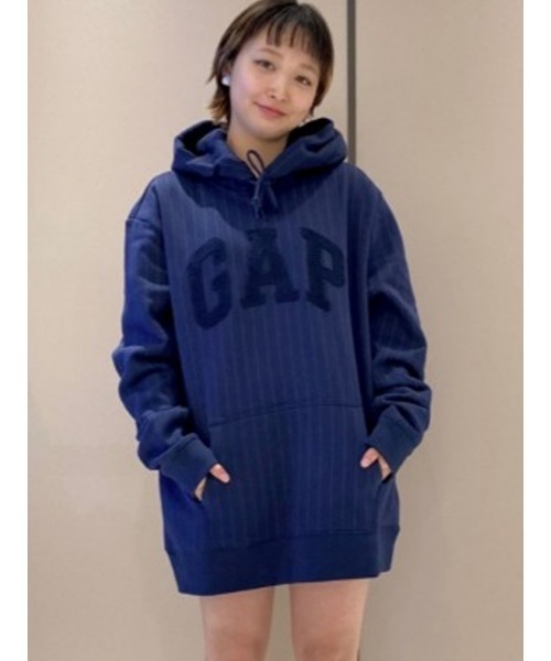 GAP(ギャップ)の「GAPテクスチャーアーチロゴ パーカー(ユニセックス)(パーカー・メンズ・ネイビー/ブラウン/ホワイト系その他・L/XL/M/XS/S)」の7枚目の写真