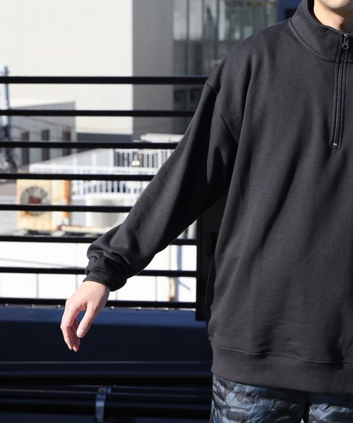 Red Cap Girl（レッドキャプガール）の「Red Cap Girl ハートイラストハーフジップ（スウェット・メンズ・アイボリー/ネイビー/ダークグレー/アッシュグレー・X-LARGE/MEDIUM/LARGE）」の18枚目の写真