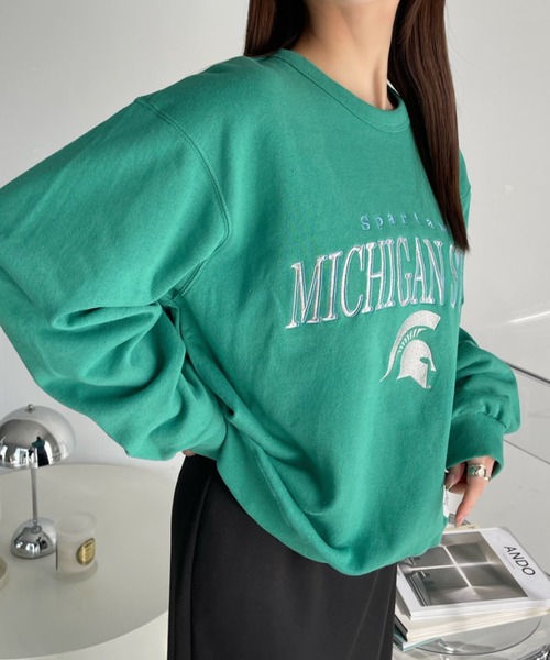 DISCUS ATHLETIC(ディスカス アスレチック)の「【DISCUS× Michigan University コラボ】 カレッジロゴ 裏毛 スウェット(スウェット・レディース・グリーン/ホワイト・L/M)」の15枚目の写真