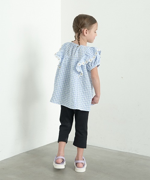 Lycee mine（リセマイン）の「フラワーレース付きチェックフリルブラウス（シャツ/ブラウス・キッズ・ピンク/ブラック/サックスブルー/ラベンダー/ベージュ・120cm/110cm/100cm/150cm/140cm/130cm）」の16枚目の写真
