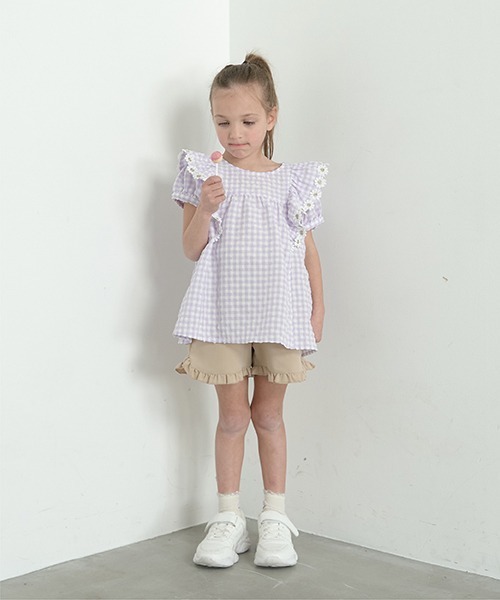 Lycee mine（リセマイン）の「フラワーレース付きチェックフリルブラウス（シャツ/ブラウス・キッズ・ピンク/ブラック/サックスブルー/ラベンダー/ベージュ・120cm/110cm/100cm/150cm/140cm/130cm）」の18枚目の写真