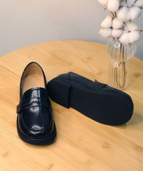 shoes365(シューズスリーシックスファイヴ)の「【shoes365】柔らかくて軽量 学院風 ローファー(ローファー・レディース・チョコ/ブラック・22.0cm/21.5cm/21.0cm/20.5cm/23.5cm/23.0cm/22.5cm)」の19枚目の写真