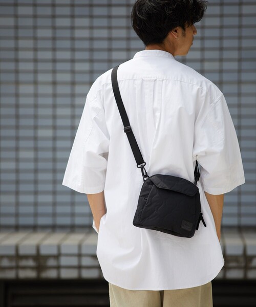 FREAK'S STORE(フリークスストア)の「GREGORY × FREAK'S STORE/グレゴリー 別注TOASTY QUILT/別注トースティーキルトショルダー(ショルダーバッグ・レディース・ブラック/オリーブ・ONE SIZE)」の12枚目の写真