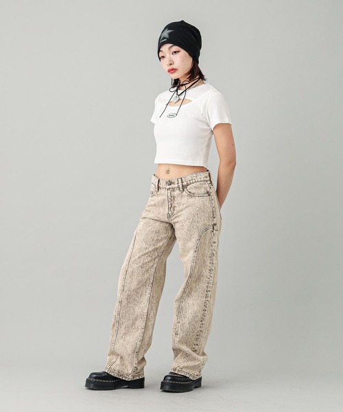 X-girl（エックスガール）の「FRONT SLIT S/S TOP（Tシャツ/カットソー・レディース・ブラック/ホワイト・S/M）」の15枚目の写真