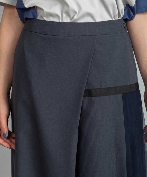 MARECHAL TERRE（マルシャルテル）の「プリーツパンツ（その他パンツ・レディース・ブラック/チャコールグレー/ブルー系その他/ベージュ・MEDIUM）」の6枚目の写真