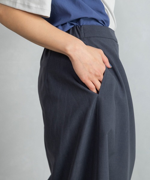 MARECHAL TERRE（マルシャルテル）の「プリーツパンツ（その他パンツ・レディース・ブラック/チャコールグレー/ブルー系その他/ベージュ・MEDIUM）」の10枚目の写真