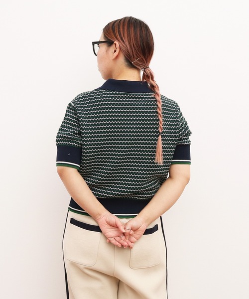 AMBIDEX(アンビデックス)の「レトロジャカードニットポロ(ポロシャツ・レディース・キナリ/ネイビー・FREE)」の12枚目の写真