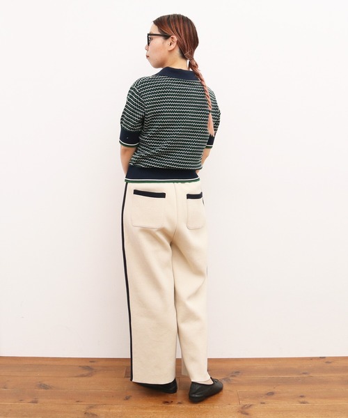 AMBIDEX(アンビデックス)の「レトロジャカードニットポロ(ポロシャツ・レディース・キナリ/ネイビー・FREE)」の14枚目の写真