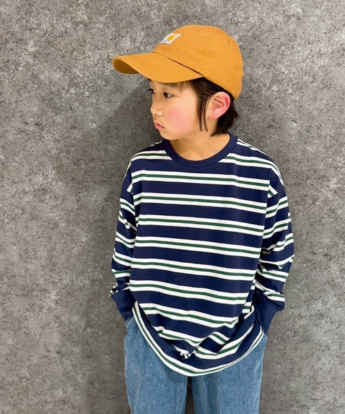 THE CASUAL(カジュアル)の「【ユニセックス】オーバーサイズ ボーダーロンT(Tシャツ/カットソー・キッズ・チャコール/ベージュ/ネイビー/パープル/ダークグリーン/ブラック・110cm/130cm/140cm/150cm/160cm/120cm)」の5枚目の写真
