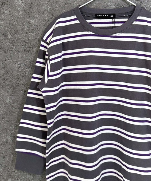 THE CASUAL(カジュアル)の「【ユニセックス】オーバーサイズ ボーダーロンT(Tシャツ/カットソー・キッズ・チャコール/ベージュ/ネイビー/パープル/ダークグリーン/ブラック・110cm/130cm/140cm/150cm/160cm/120cm)」の3枚目の写真