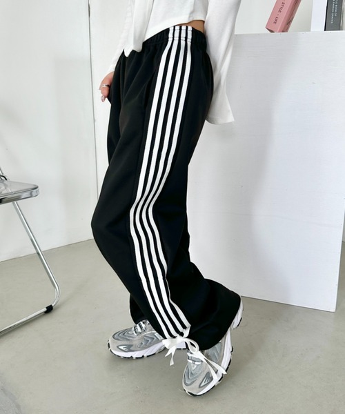 CLEA(クレア)の「サイドリボン ラインワイドスウェットパンツ(スウェットパンツ・レディース・ブラック/グレー/ネイビー/ピンク・M)」の8枚目の写真