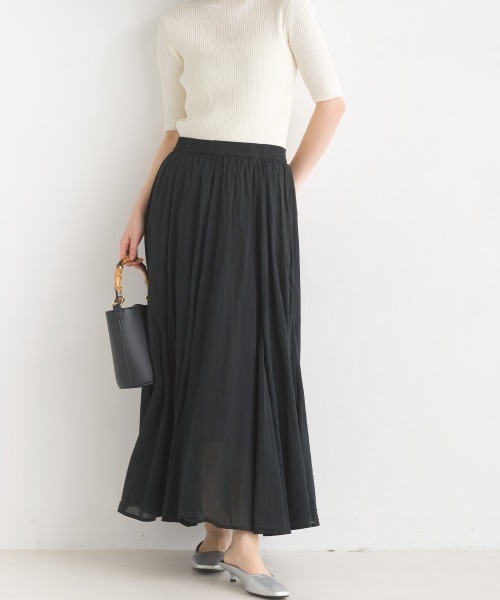 OMNES（オムネス）の「コットンボイルフレアロングスカート（スカート・レディース・マスタード/ブラウン/グリーン/ピンク/ブラック/ブルー/グリーン系その他/ベージュ/ブルー系その他/ブラウン系その他・FREE）」の17枚目の写真