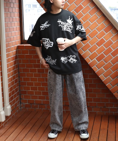 ８(eight)（エイト）の「総柄タギング半袖Tシャツ（Tシャツ/カットソー・メンズ・ホワイト/イエロー/ブラック/チャコールグレー・MEDIUM/LARGE）」の17枚目の写真
