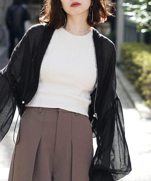 zootie（ズーティー）の「シアーブルゾン［キャンディスリーブ］（ブルゾン・レディース・ブラック/グレイッシュベージュ・フリー）」の4枚目の写真