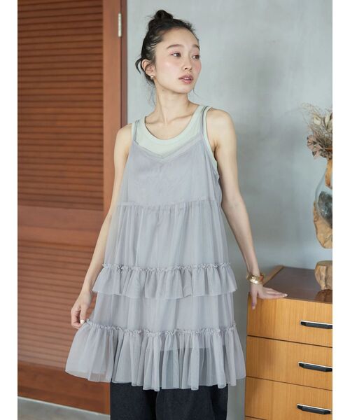 earth music&ecology（アースミュージックアンドエコロジー）の「チュールミニキャミワンピース（ワンピース・レディース・ピンク/グレー/アイボリー・FREE）」の20枚目の写真