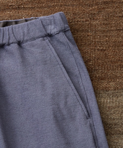 WILD LIFE TAILOR Adam et Rope'（ワイルドテーラーアダムエロペ　）の「【WILD LIFE TAILOR】強撚コットン パイル ショーツ / ロングシーズン着用可能 / セットアップ対応（その他パンツ・メンズ・チャコールグレー/ライトグリーン/パープル系その他・L/M）」の5枚目の写真