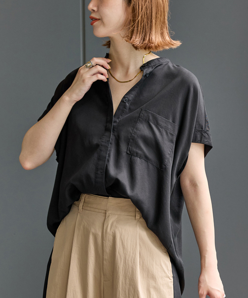 B.C STOCK(ベーセーストック)の「《追加》セルロースシャツ(シャツ/ブラウス・レディース・ブルー系その他/ブラック/アイボリー・FREE)」の2枚目の写真