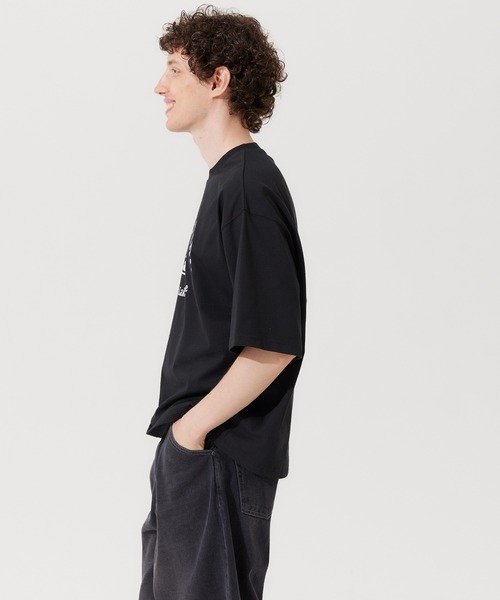 coca(coca)(コカ)の「メンズ カレッジプリントTシャツ(Tシャツ/カットソー・メンズ・ホワイト/ブラック・M/L/XL)」の8枚目の写真