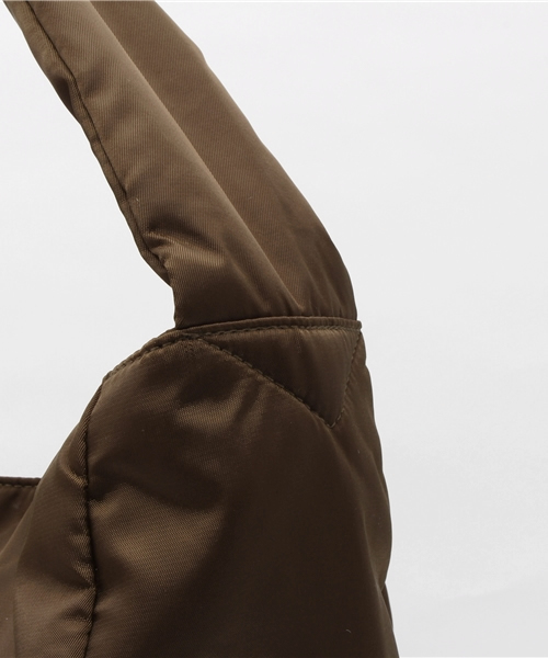 LuuNa(ルーナ)の「ナイロン ワンショルダー ショルダーバッグ(ショルダーバッグ・レディース・ブラック/グレー/モカ/ネイビー・FREE)」の8枚目の写真