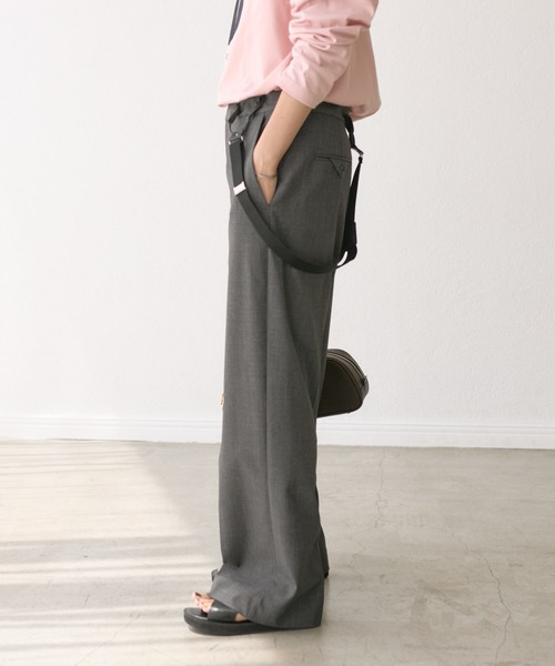 RIVE DROITE（リヴドロワ）の「【履くだけで決まる】サスペンダーセミフレアパンツ（その他パンツ・レディース・ネイビー/グレー・36/38）」の8枚目の写真