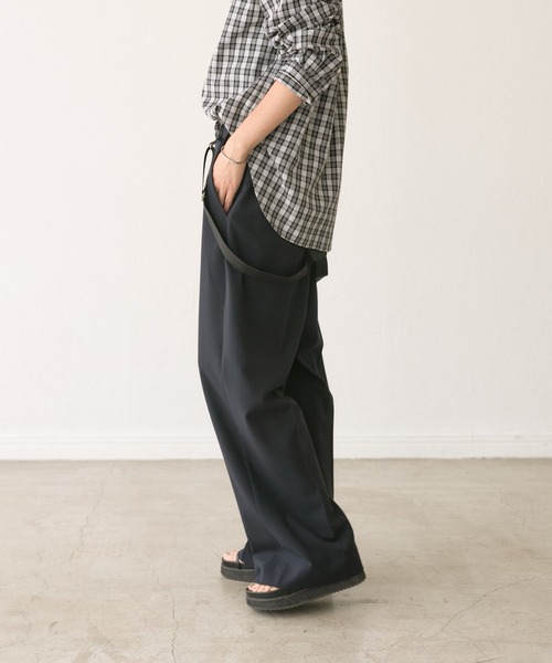 RIVE DROITE（リヴドロワ）の「【履くだけで決まる】サスペンダーセミフレアパンツ（その他パンツ・レディース・ネイビー/グレー・36/38）」の11枚目の写真