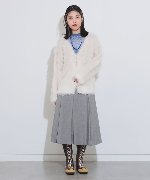 Ray BEAMS（レイビームス）の「Ray BEAMS / ヘアリー シャギー Vネック カーディガン（カーディガン/ボレロ・レディース・ロイヤルブルー/グリーン系その他2/オフホワイト・ONE SIZE）」の13枚目の写真