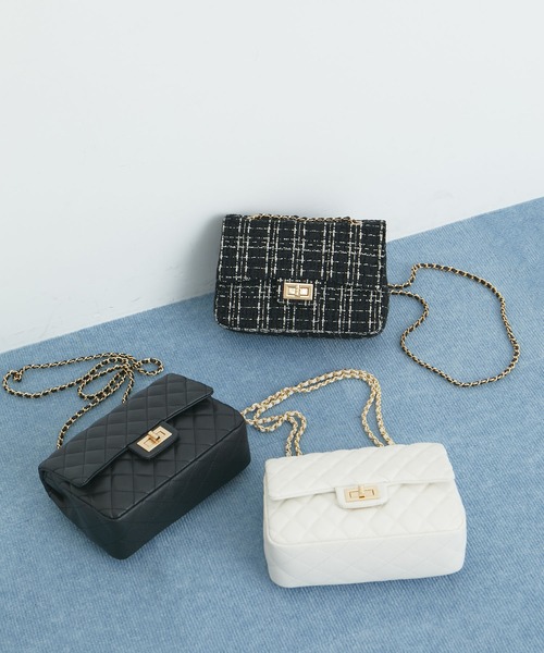 VIS（ビス）の「チェーンショルダーキルティングバッグ（ショルダーバッグ・レディース・ブラック/ブラック系その他3/オフホワイト・FREE）」の4枚目の写真