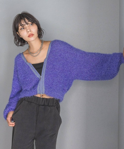 PAGEBOY(ページボーイ)の「ラメファインフェザーZIPカーディガン(カーディガン/ボレロ・レディース・ブラック/ライトブルー/アイボリー/モカ/グレー/レモンイエロー・FREE)」の19枚目の写真