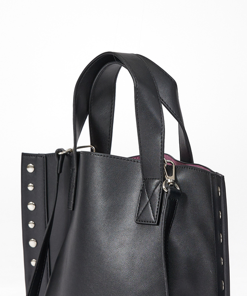 ABAHOUSE（アバハウス）の「【cheek /チーク】rivet 2way tote/リベット2way トートバッグ/ユニセックス（トートバッグ・メンズ・ブラック/シルバー/キャメル・フリー）」の10枚目の写真