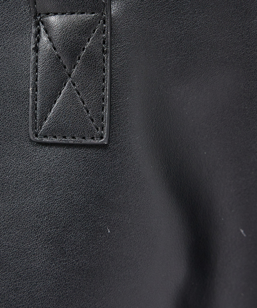 ABAHOUSE（アバハウス）の「【cheek /チーク】rivet 2way tote/リベット2way トートバッグ/ユニセックス（トートバッグ・メンズ・ブラック/シルバー/キャメル・フリー）」の13枚目の写真