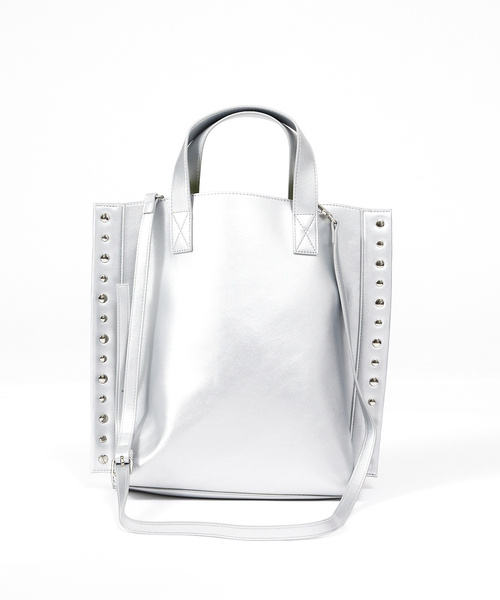 ABAHOUSE（アバハウス）の「【cheek /チーク】rivet 2way tote/リベット2way トートバッグ/ユニセックス（トートバッグ・メンズ・ブラック/シルバー/キャメル・フリー）」の16枚目の写真