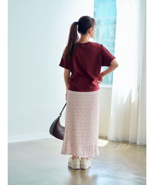 COHINA(コヒナ)の「クールタッチシャイニープリントT【低身長・小柄女性】(Tシャツ/カットソー・レディース・レッド/ホワイト/グレー・ONE SIZE)」の9枚目の写真
