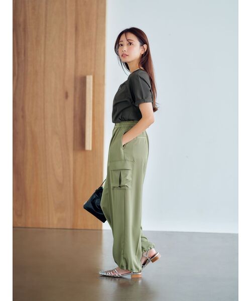 COHINA(コヒナ)の「クールタッチシャイニープリントT【低身長・小柄女性】(Tシャツ/カットソー・レディース・レッド/ホワイト/グレー・ONE SIZE)」の12枚目の写真