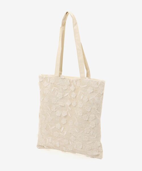 le.coeur blanc（ルクールブラン）の「チュールフラワーシンプルトート（トートバッグ・レディース・ブラック/アイボリー・FREE）」の4枚目の写真