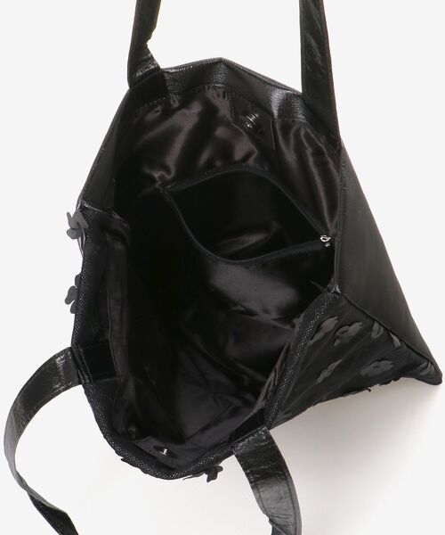 le.coeur blanc（ルクールブラン）の「チュールフラワーシンプルトート（トートバッグ・レディース・ブラック/アイボリー・FREE）」の18枚目の写真