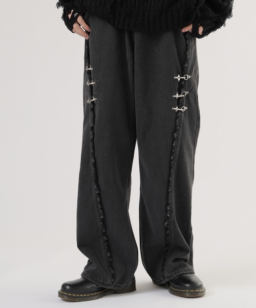 ROOPTOKYO（ループトウキョウ）の「留め具デザインラインデニムパンツ（デニムパンツ・メンズ・ブラック・FREE）」の14枚目の写真