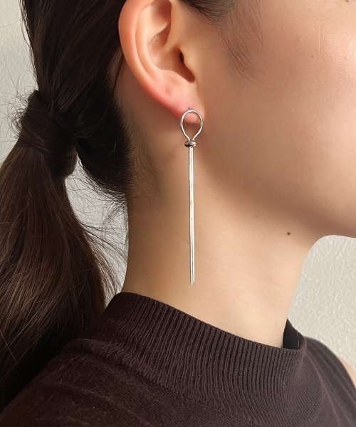 Vermeer Studio クオーツ ドロップロングピアス美品 Vermeer Studio クオーツ ドロップロングピアス美品