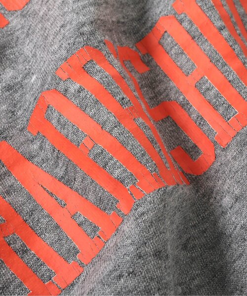 BREEZE(ブリーズ)の「【リンク・大人サイズ】カレッジトレーナー(スウェット・レディース・グレー/アイボリー・MEDIUM/LARGE)」の7枚目の写真