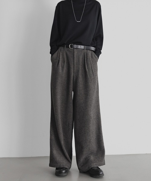 remer(リメール)の「loose Brushed herringbone PT / ルーズブラッシュドヘリンボーンパンツ(スラックス・メンズ・ブラック/ブラウン・SMALL/X-SMALL/LARGE/MEDIUM)」の6枚目の写真