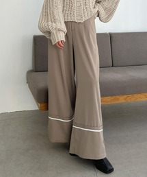 ターンバックワイドパンツ
