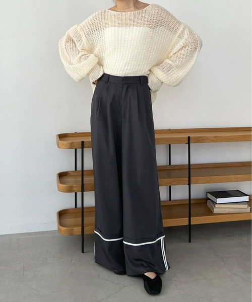 Olu.(オルドット)の「ターンバックワイドパンツ(その他パンツ・レディース・チャコールグレー/グレイッシュベージュ/ライトグレー・FREE)」の5枚目の写真