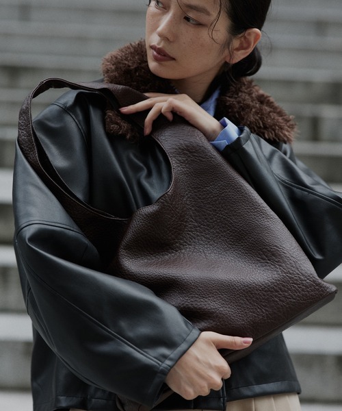 レザートートバッグ（トートバッグ）｜hellam（へラム）のファッション