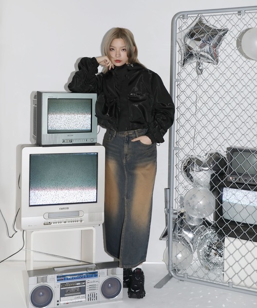 MSGirl(エムエスジーガール)の「メタリッククロップドフードジャケット(その他アウター・レディース・ホワイト/ブラック・F)」の17枚目の写真