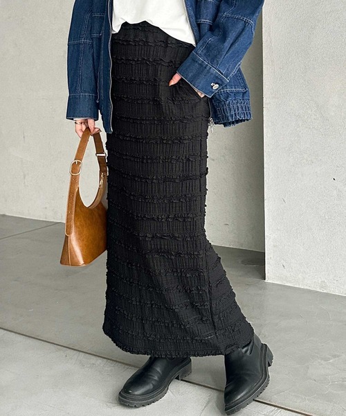 GeeRA（ジーラ）の「すっきり華奢見え！ジャガードレースタイトスカート（スカート・レディース・ブラック/アイボリー/チャコール・LARGE/X-LARGE/MEDIUM/SMALL）」の3枚目の写真