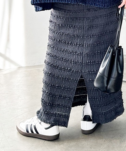 GeeRA（ジーラ）の「すっきり華奢見え！ジャガードレースタイトスカート（スカート・レディース・ブラック/アイボリー/チャコール・LARGE/X-LARGE/MEDIUM/SMALL）」の13枚目の写真