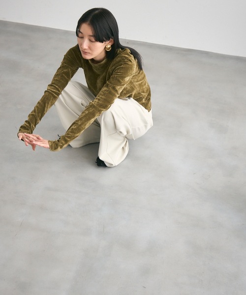 Lutim by u（ルチバイユー）の「Velour Mesh Back Drop Tops / ベロアメッシュバックドロップトップス（Tシャツ/カットソー・レディース・キャメル/ブラック/カーキ・FREE）」の11枚目の写真