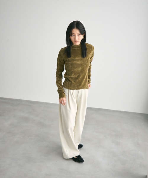 Lutim by u（ルチバイユー）の「Velour Mesh Back Drop Tops / ベロアメッシュバックドロップトップス（Tシャツ/カットソー・レディース・キャメル/ブラック/カーキ・FREE）」の12枚目の写真