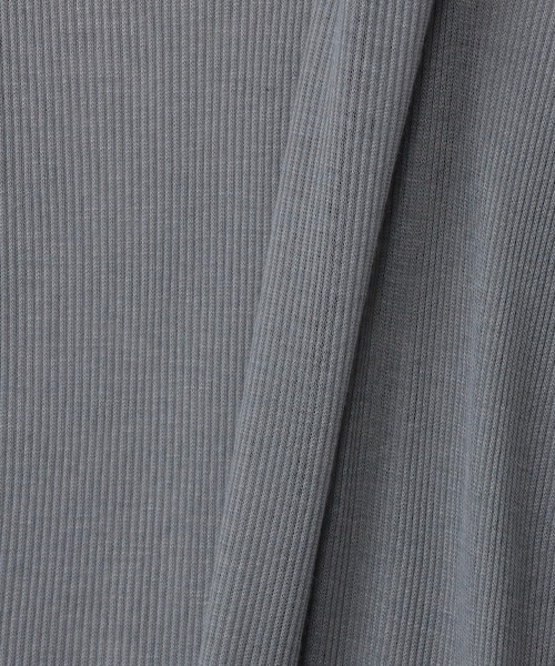 CINOH（チノ）の「テンセルカシミヤリブロングスリーブTシャツ（Tシャツ/カットソー・レディース・アイボリー系/チャコールグレー/レッド・38/36）」の10枚目の写真