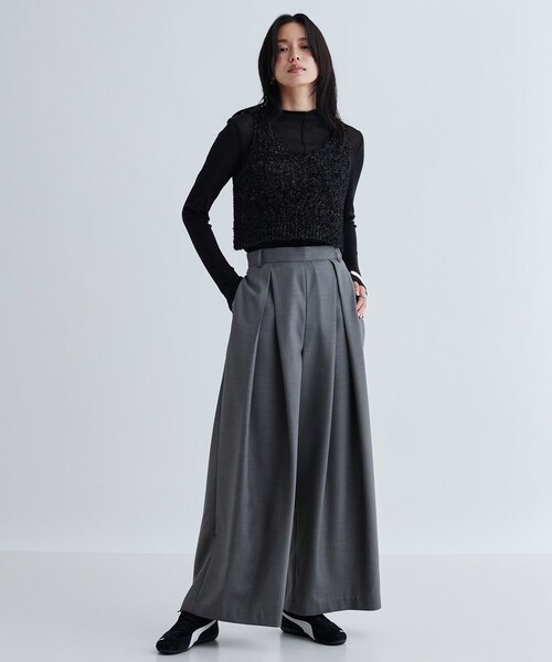 GALLEST（ギャレスト）の「タックワイドパンツ（その他パンツ・レディース・ダークグレー/ベージュ・36/38/40）」の2枚目の写真