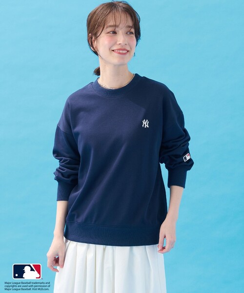 ANY(エニィ)の「MLB/メジャーリーグベースボール クルーネックスウェット(Tシャツ/カットソー・レディース・ライトグレー系/ホワイト系/ネイビー系・F)」の5枚目の写真